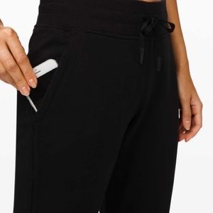 Lululemon Warm down jogger